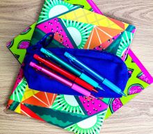 UNI URN-181-07 Gumovací pero stiskací - varianty (1)